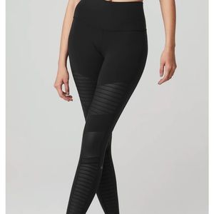 Alo yoga moto leggings